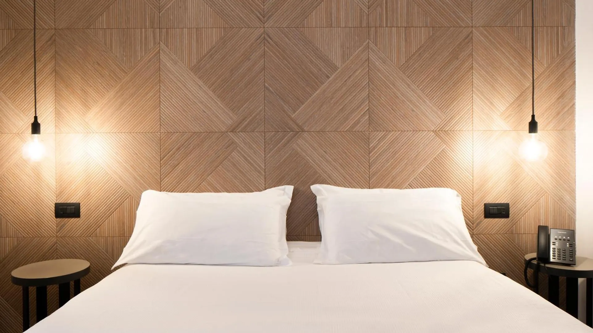 London Hotel Milano 2*,  Italien