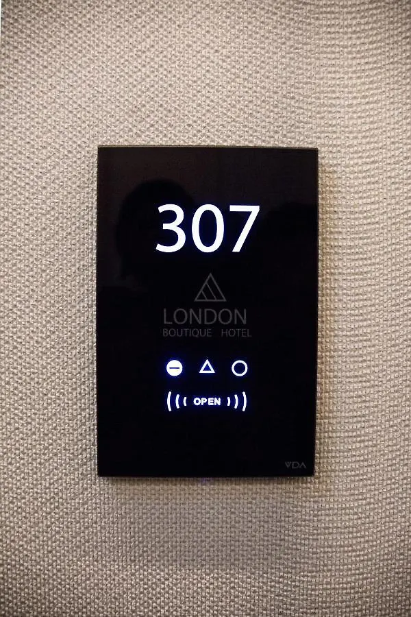 London Hotel Milano 2*,