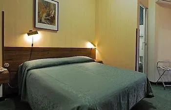London Hotel Milano 2*,